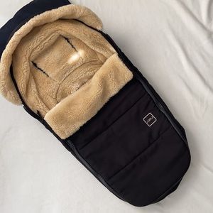 Joolz Polar Footmuff / Winter Stroller blanket